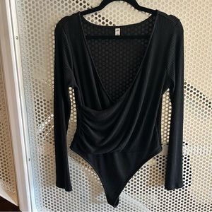 BP Ribbed Scoop Neck Wrap style Bodysuit Free with Purchase *Size Large Black
